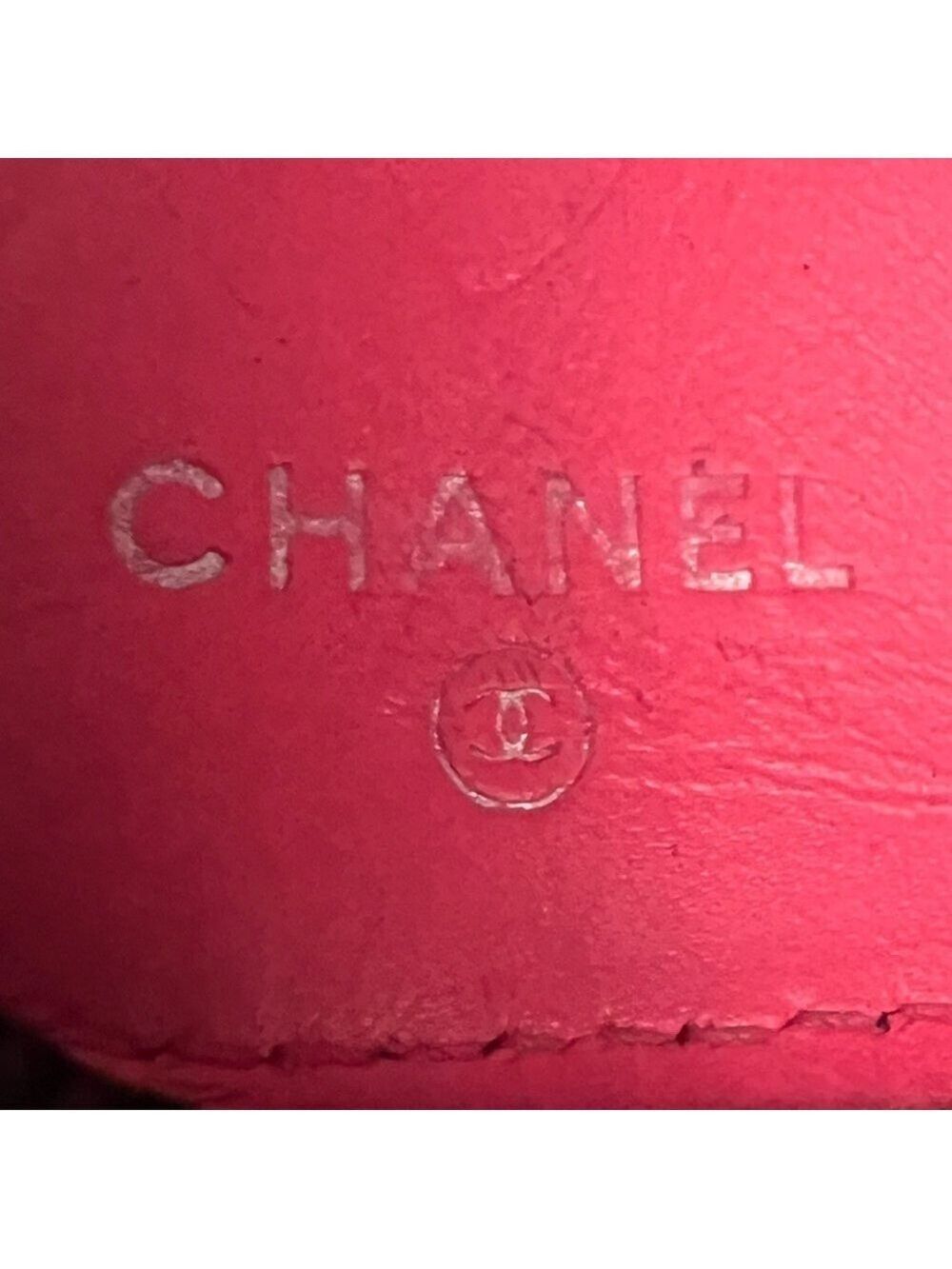 ❤️CHANEL BLACK QUILTED LEATHER LIGNE CAMBON YEN WALLET BLACK/PINK - Picture 16 of 16